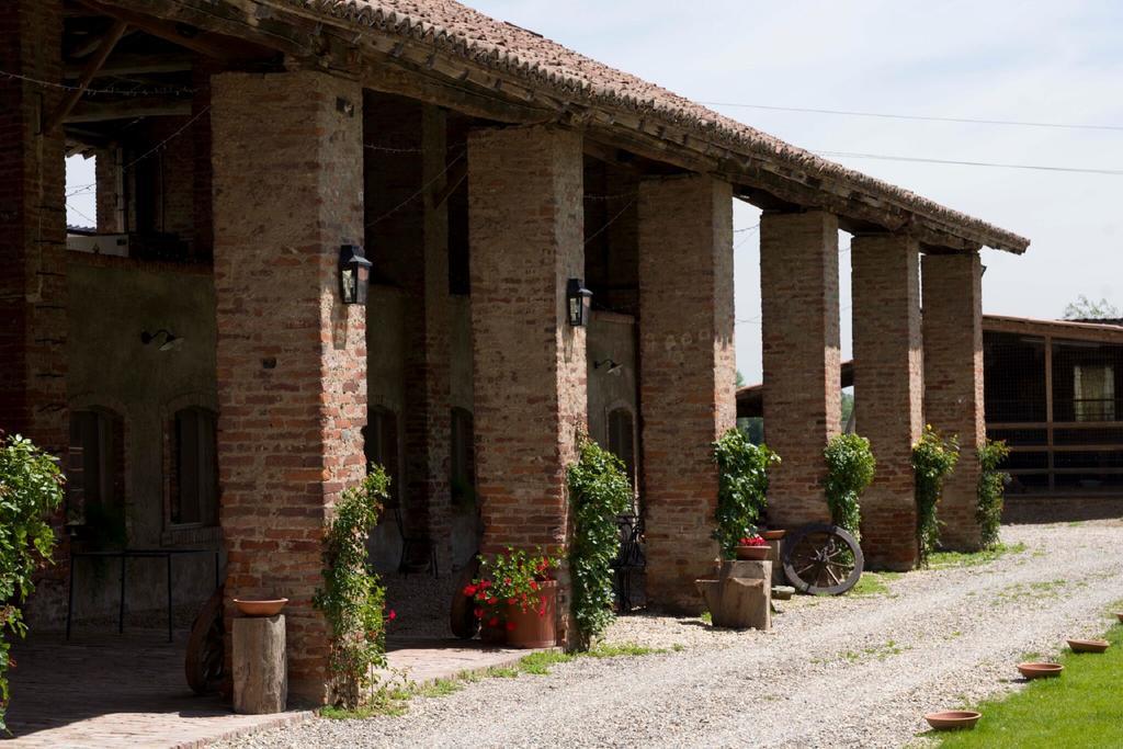 Agriturismo Fiamberta Bed and Breakfast Certosa di Pavia Εξωτερικό φωτογραφία
